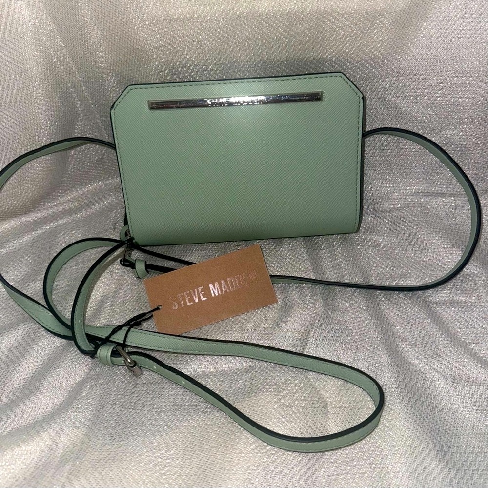 Steve Madden Bkarlee Mint Green Crossbody purse and wallet